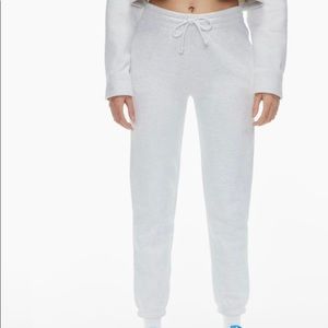 TNA fleece perfect sweatpant